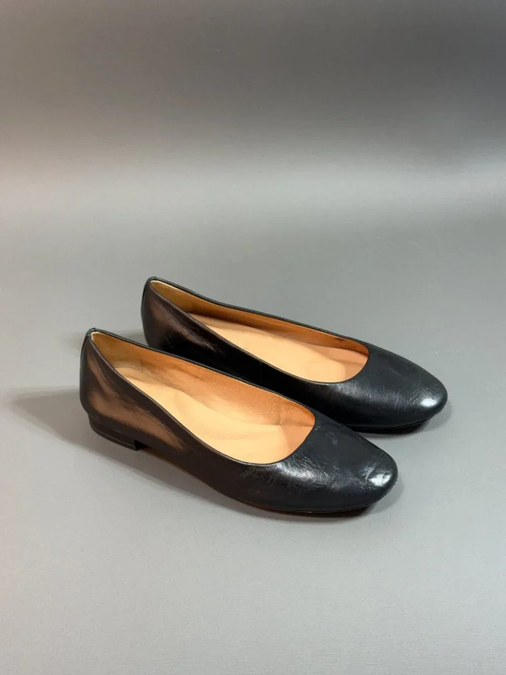 Vintal black leather flat shoes